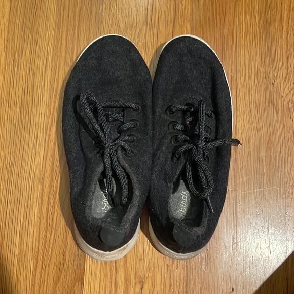 Allbirds Women's Wool Runner Mizzles - Picture 8 of 10